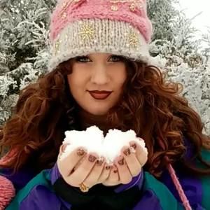 Meet your Posher, Josie